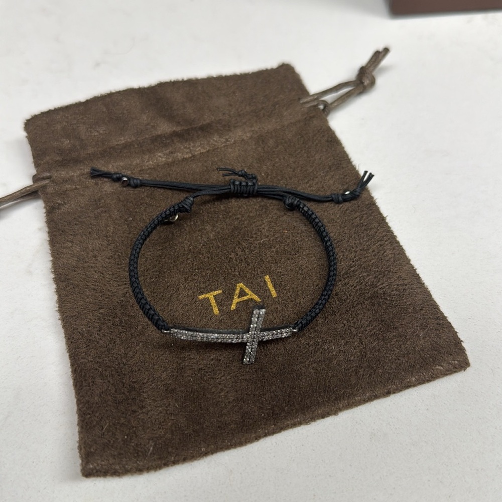 TAI Crystal Cross Adjustable Bracelet 💎🖤✨